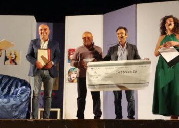 Divertimento, cultura e tradizioni: Un successo la II^ edizione della rassegna “Teatro sotto le stelle” a Melissa